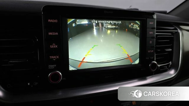 Kia Stonic 2018 Белый из Кореи, фото 6