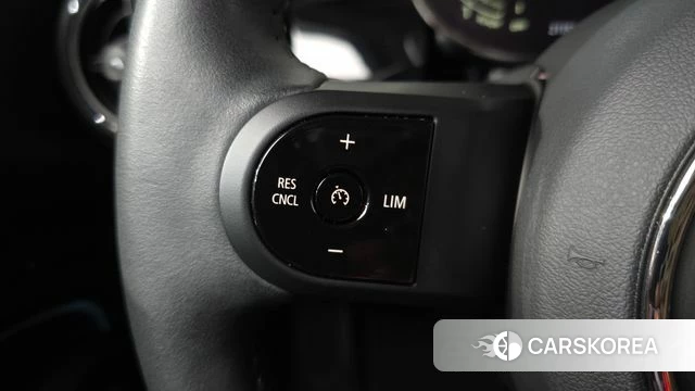 Mini Cooper 2023 Белый из Кореи, фото 6