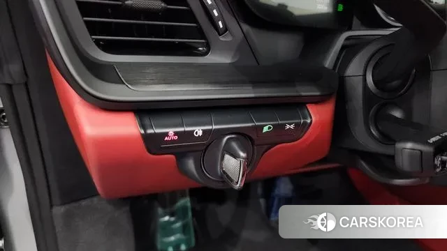 Porsche 911(992) 2024 Серебряный из Кореи, фото 6