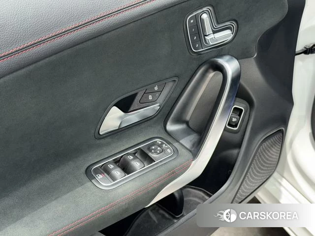 Mercedes-Benz CLA (import) 2021 Белый из Китая, фото 6