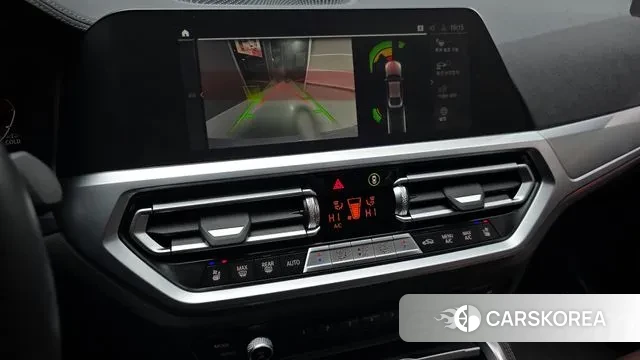 BMW 4 Series (G22) 2023 Серебристо-серый из Кореи, фото 6