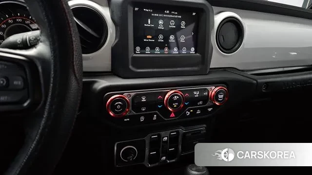 Jeep Wrangler (JL) 2021 Черный из Кореи, фото 6