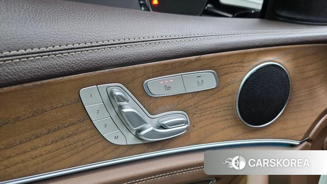 Mercedes-Benz E-Class W213 2019 Белый из Кореи, фото 6