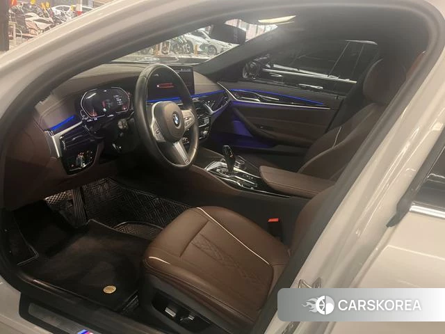BMW 5 series 2023 Белый из Китая, фото 6