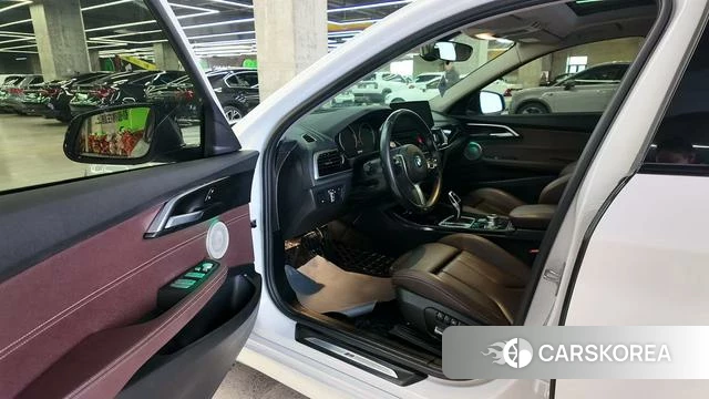 BMW 1 series 2023 Белый из Китая, фото 6