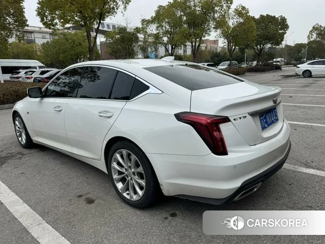 Cadillac CT5 2022 Белый из Китая, фото 6