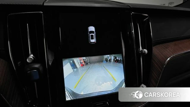 Volvo XC60 second Generation 2022 Черный из Кореи, фото 6