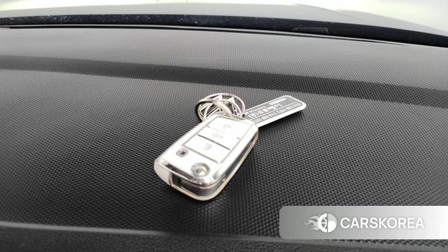 Volkswagen Tiguan Allspace 2023 Синий из Кореи, фото 6