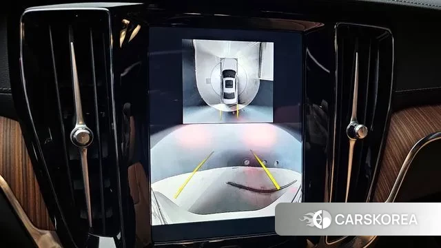 Volvo S60 3rd generation 2024 Белый из Кореи, фото 6