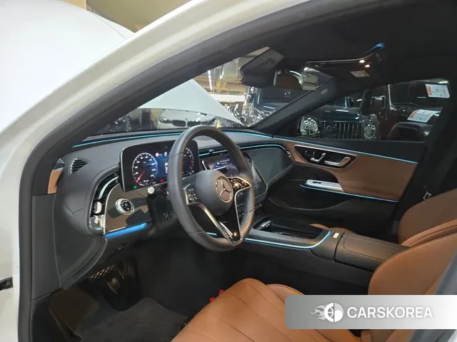 Mercedes-Benz E-Class W214 2024 Белый из Кореи, фото 6