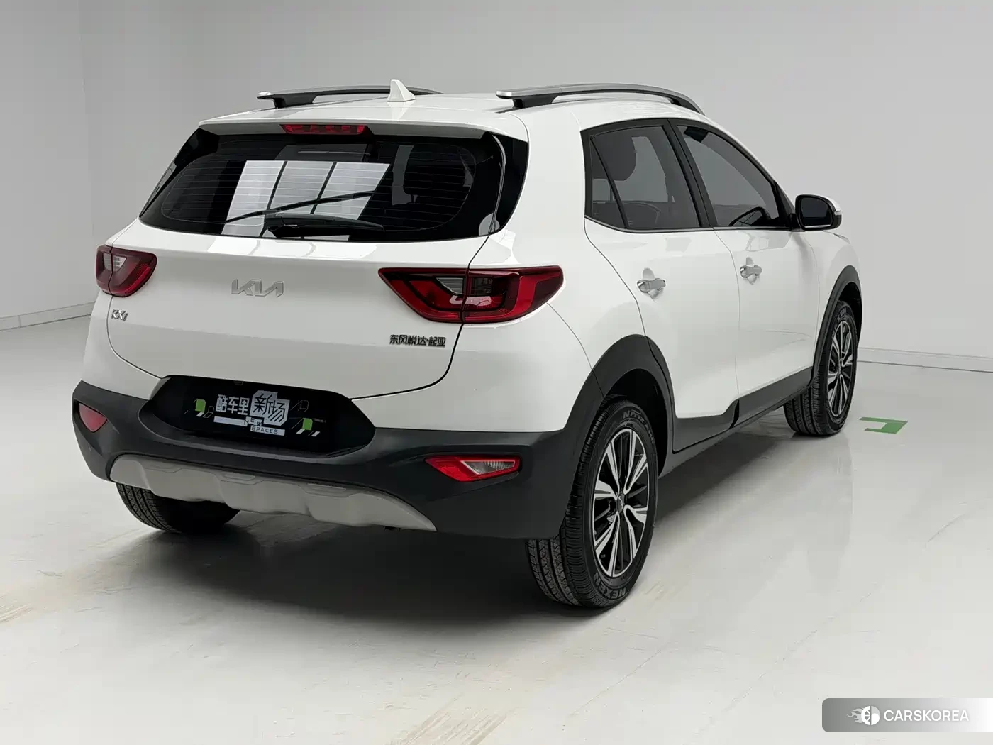 Kia KX1 2022 Белый из Китая, фото 6