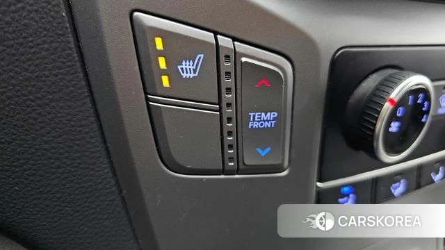 Hyundai The New Grand Starex 2018 Желтый из Кореи, фото 6