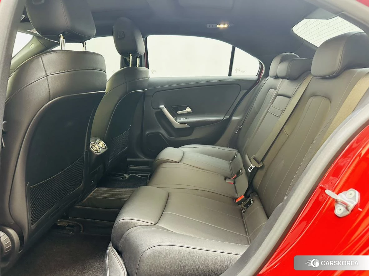 Mercedes-Benz Class A 2021 Красный из Китая, фото 6