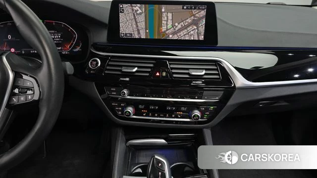BMW 5 Series (G30) 2020 Серый из Кореи, фото 6