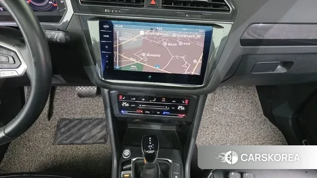 Volkswagen Tiguan second Generation 2022 Белый из Кореи, фото 6