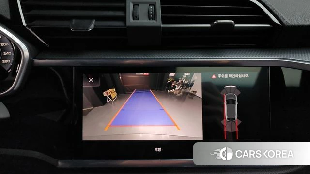 Audi Q3 (F3) 2020 Серый из Кореи, фото 6