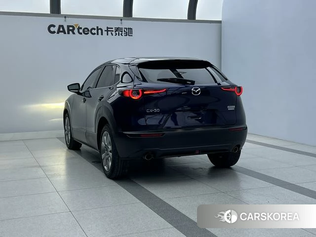 Mazda CX-30 2022 Синий из Китая, фото 6