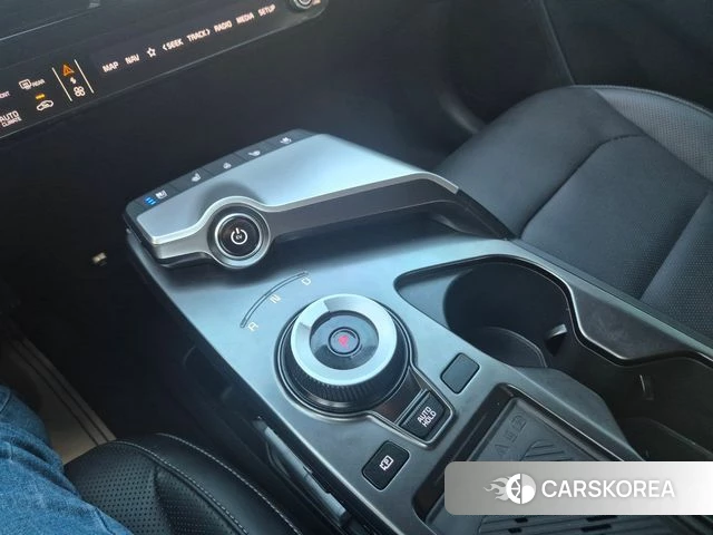 Kia EV6 2022 Серый из Кореи, фото 6