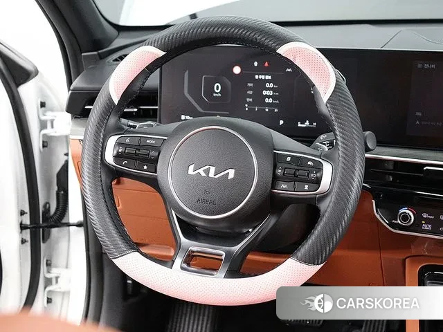 Kia The New K5 3rd generation 2025 Белый из Кореи, фото 6