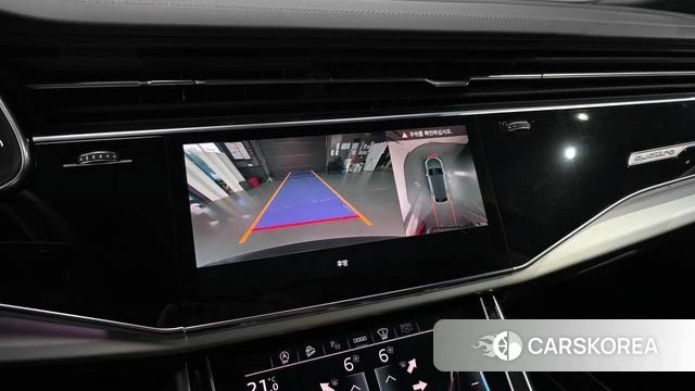 Audi Q8 (4M) 2023 Серый из Кореи, фото 6