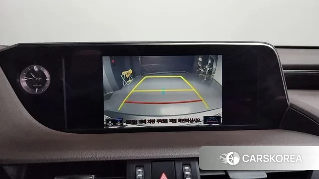 Lexus ES300h 7th generation 2021 Песочный из Кореи, фото 6