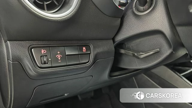 Kia The New K3 2nd generation 2022 Серебристо-серый из Кореи, фото 6