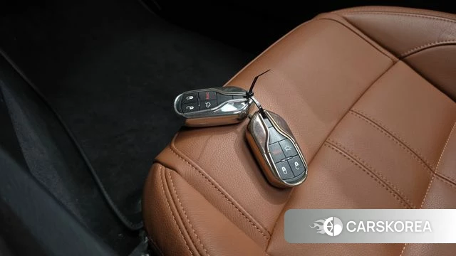 Maserati Ghibli 2020 Синий из Кореи, фото 6