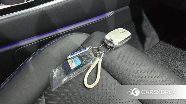 Genesis GV70 2025 Белый из Кореи, фото 6