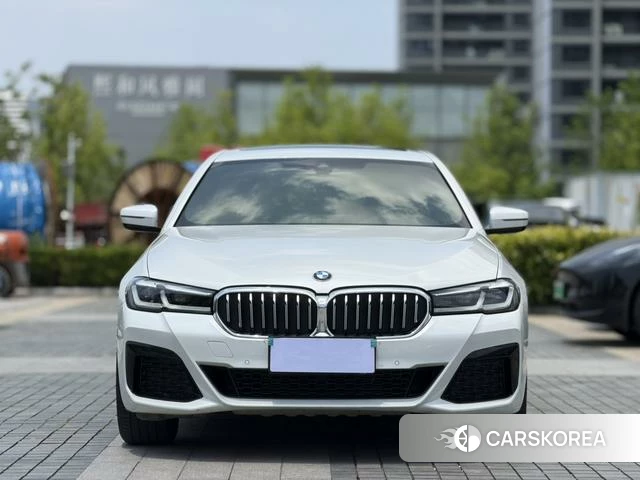 BMW 5 series 2021 Белый из Китая, фото 6