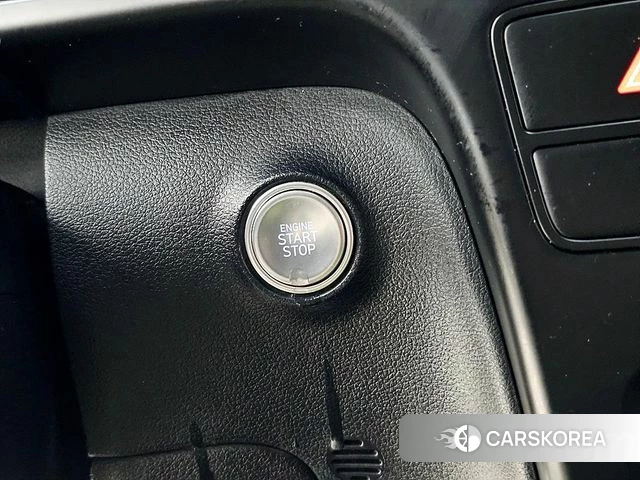 Hyundai Staria 2021 Белый из Кореи, фото 6