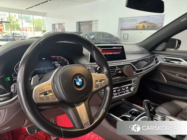 BMW 7 series 2021 Темно-серый из Китая, фото 6