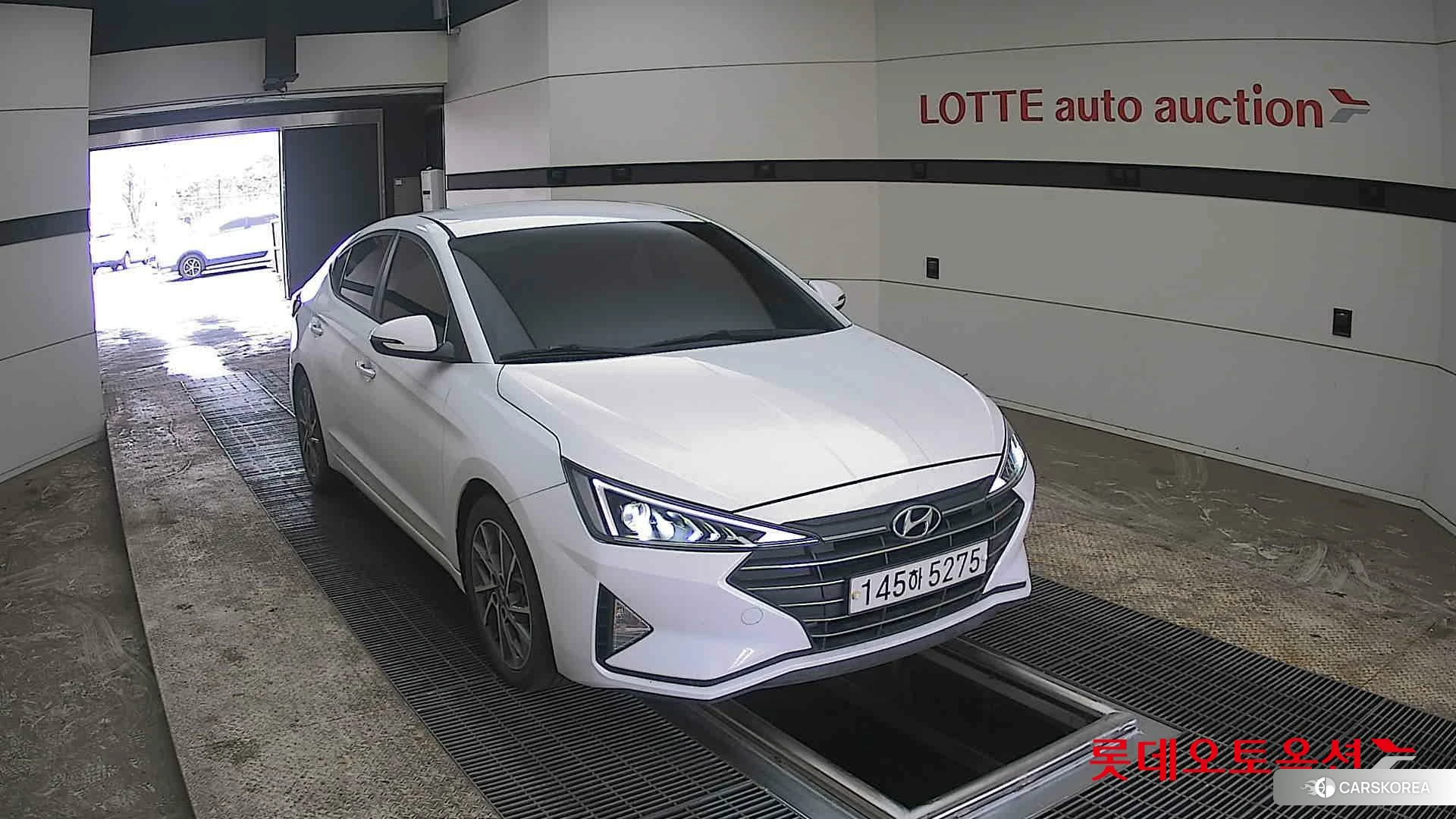 Hyundai Avante 2020 Polar White из Кореи, фото 6