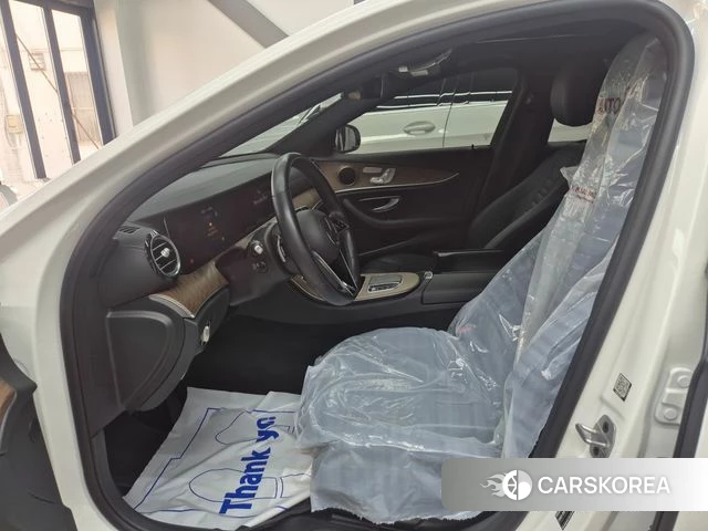 Mercedes-Benz E-Class W213 2021 Белый из Кореи, фото 6