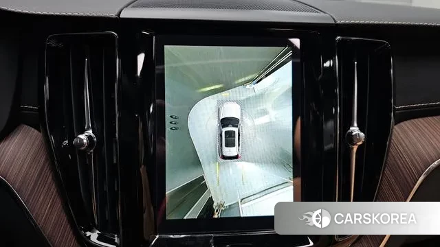 Volvo XC60 second Generation 2021 Белый из Кореи, фото 6