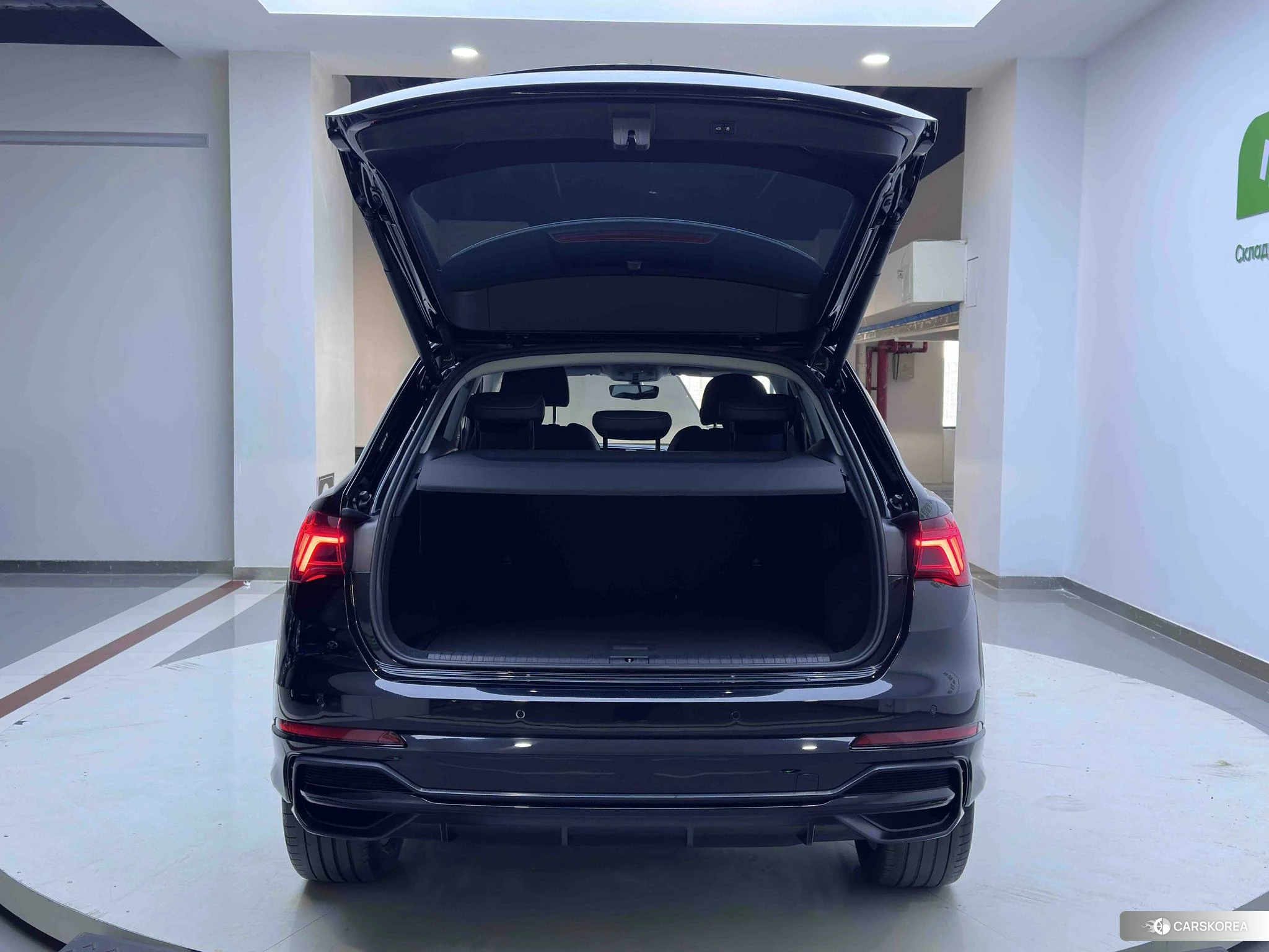 Audi Q3 2022 Черный из Китая, фото 6