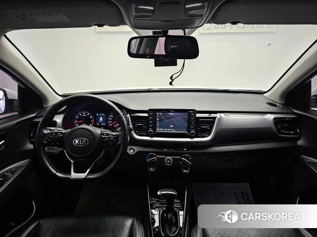 Kia Stonic 2019 Белый из Кореи, фото 6
