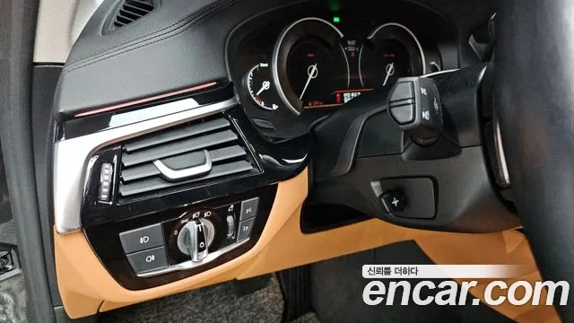 BMW 5 Series (G30) 2018 Серый из Кореи, фото 6