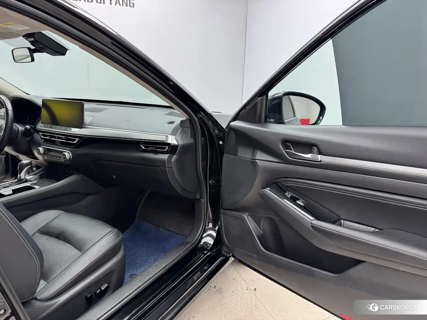Nissan Altima 2023 Черный из Китая, фото 6