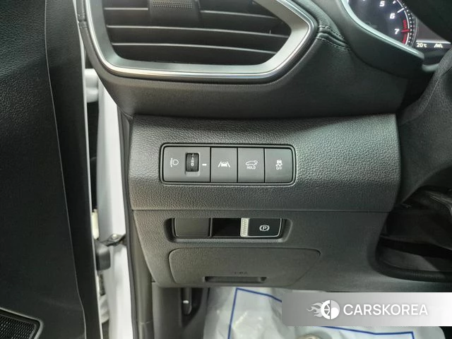 Hyundai The New Santa Fe 2022 Белый из Кореи, фото 6