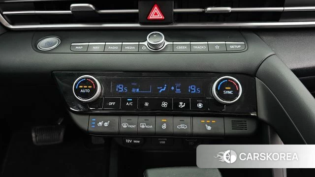 Hyundai Avante (CN7) 2022 Черный из Кореи, фото 6