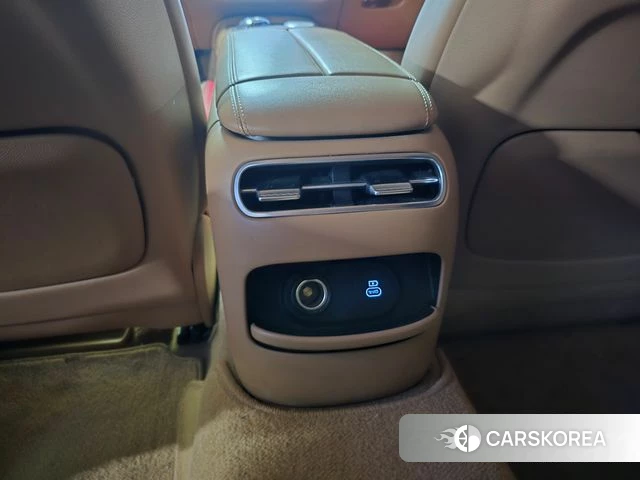 Genesis G90 (RS4) 2022 Черный из Кореи, фото 6