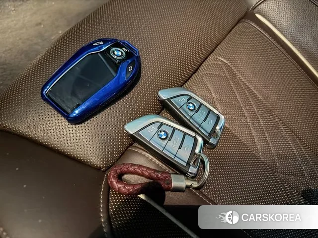 BMW 5 Series (G30) 2018 Серый из Кореи, фото 6