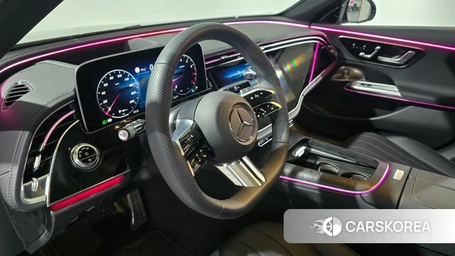 Mercedes-Benz E-Class W214 2025 Черный из Кореи, фото 6