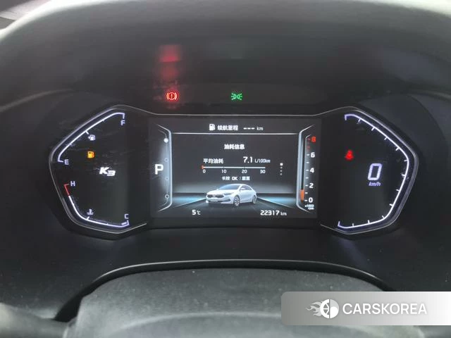 Kia K3 2023 Белый из Китая, фото 6