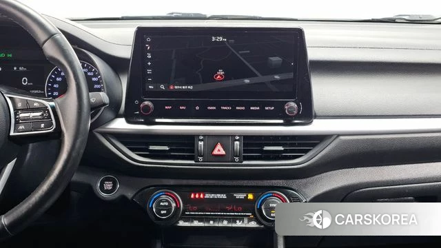 Kia The New K3 2nd generation 2021 Черный из Кореи, фото 6