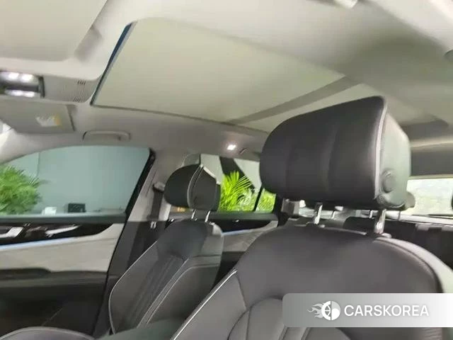 Volkswagen Tourang 2023 Черный из Китая, фото 6