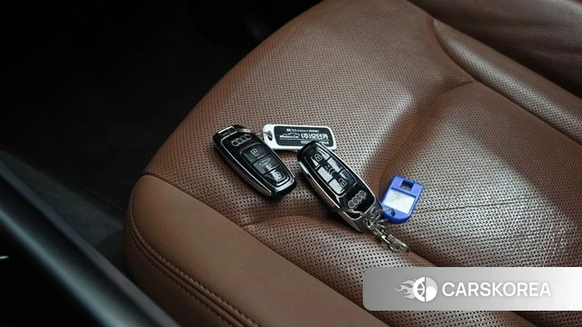 Audi Q7 (4M) 2021 Серый из Кореи, фото 6