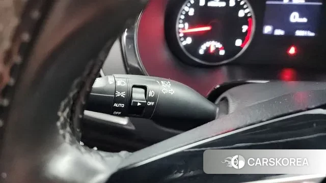 Kia Seltos 2021 Белый из Кореи, фото 6