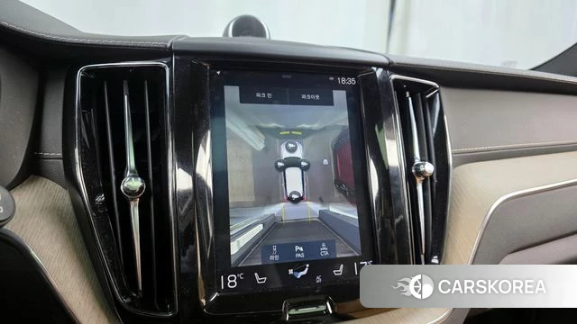 Volvo XC60 second Generation 2019 Серебристо-серый из Кореи, фото 6