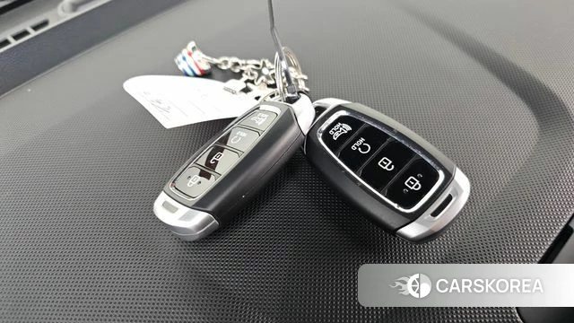 Hyundai Venue 2019 Серый из Кореи, фото 6